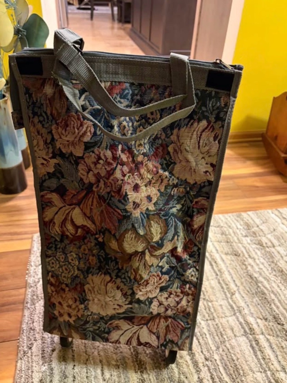 90s Vintage Floral Tapestry Wheeled Shopping Cart Bag - Folding Trolley 27x13x7